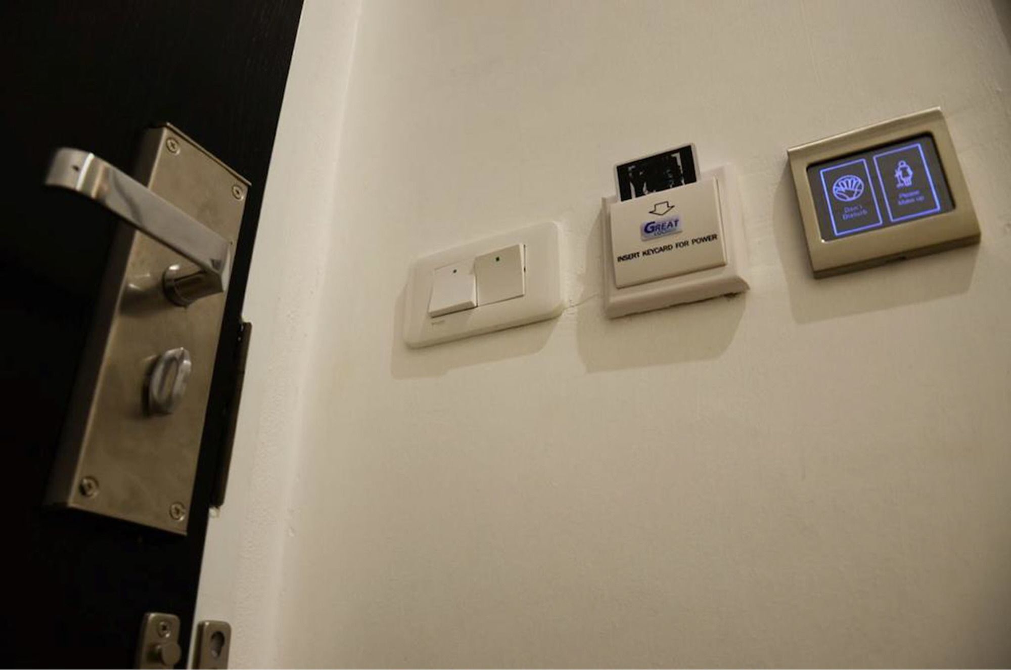 3 Howw Hostel At Sukhumvit 21 Bangkok Bagian luar foto