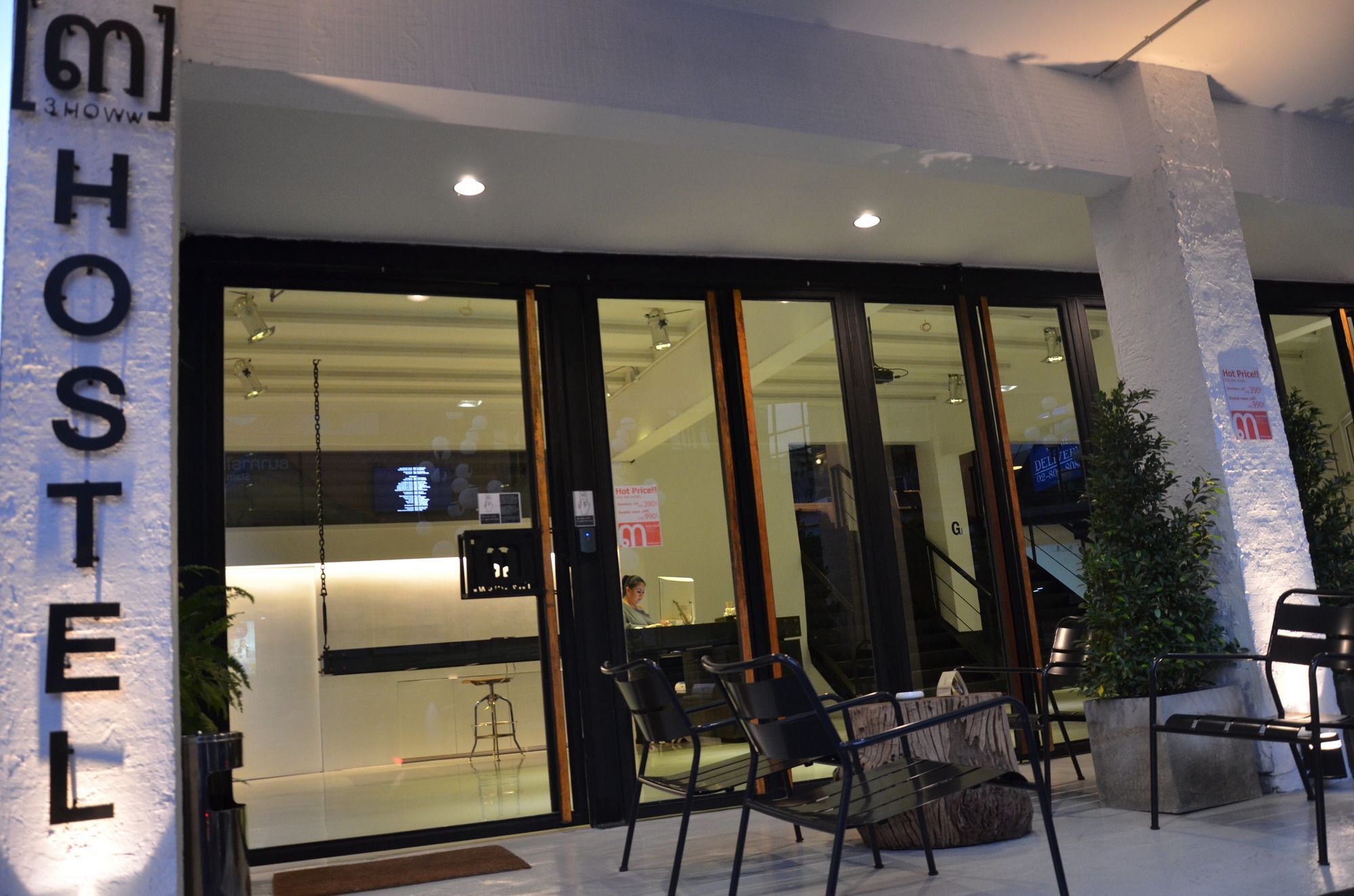 3 Howw Hostel At Sukhumvit 21 Bangkok Bagian luar foto